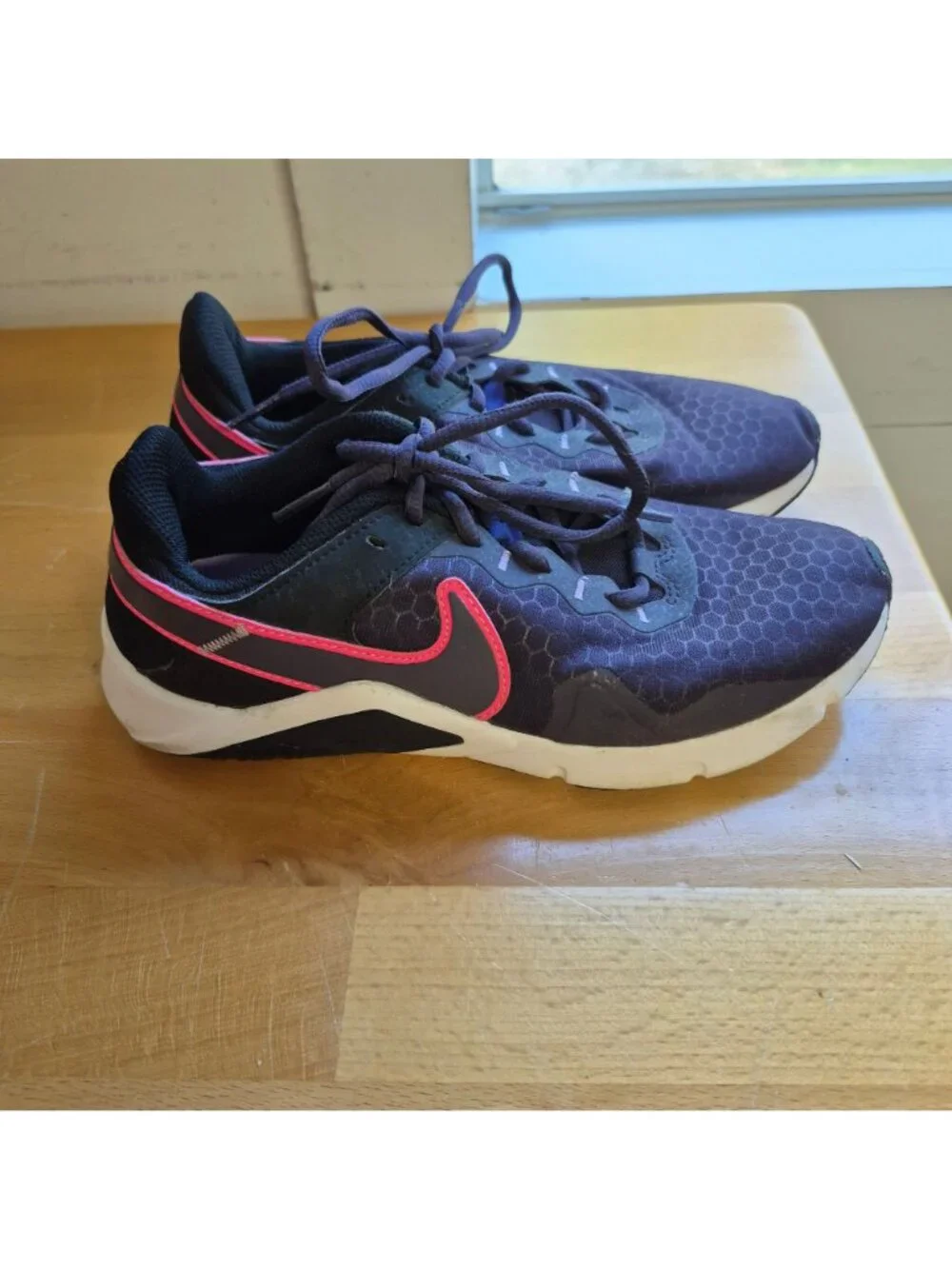 Nike Womens Athletic Shoes Purple/Black With Pink Accents Size 7 - Picture 4 of 8